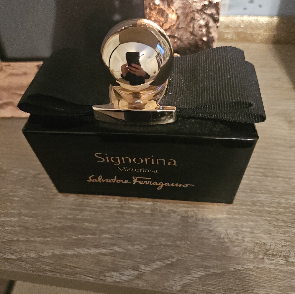 Signorina misteriosa Ferragamo parfum